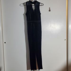 🌠3/$12 or FREE🌠 Black velvet jumpsuit